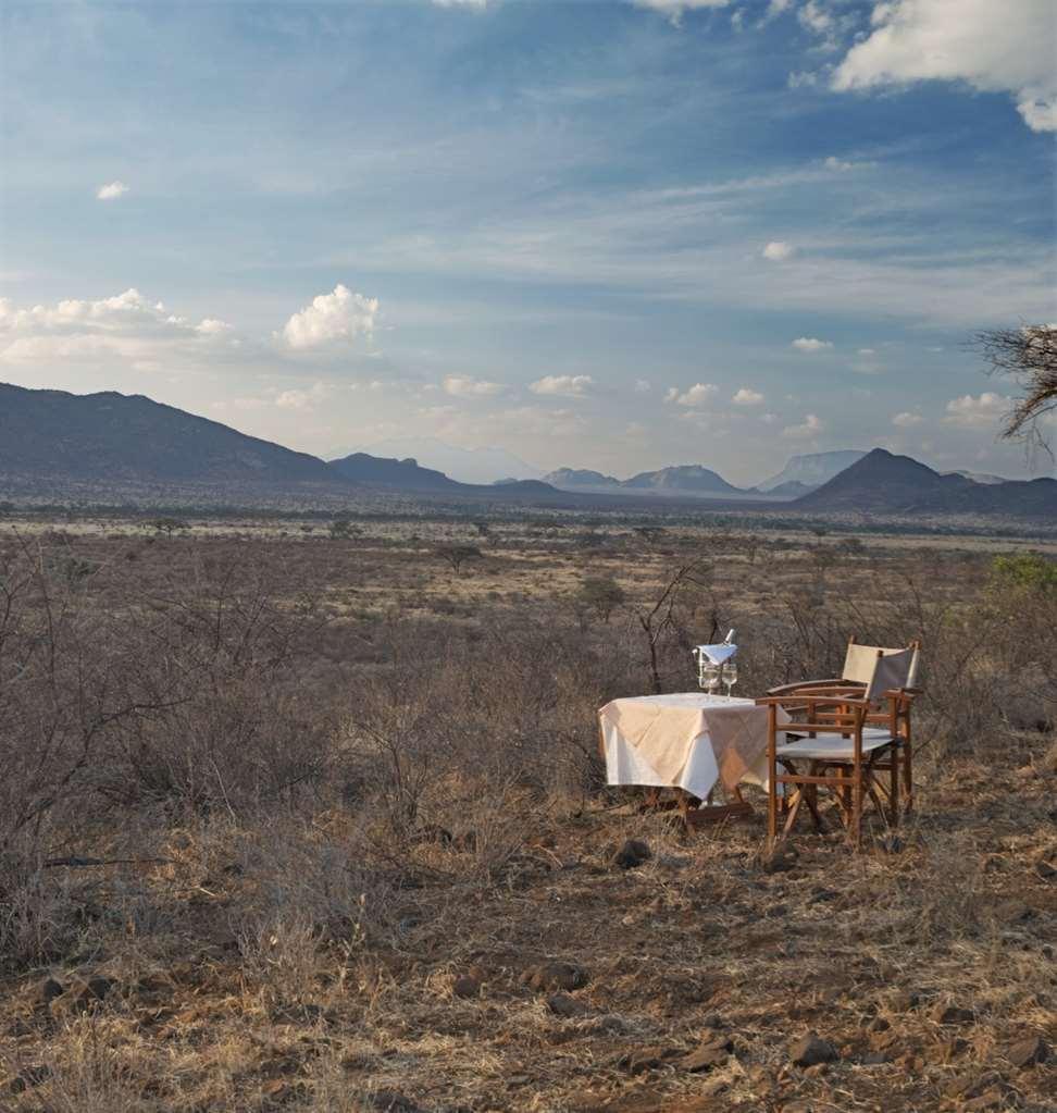 Samburu 阿西尼尔山布鲁营地酒店 餐厅 照片